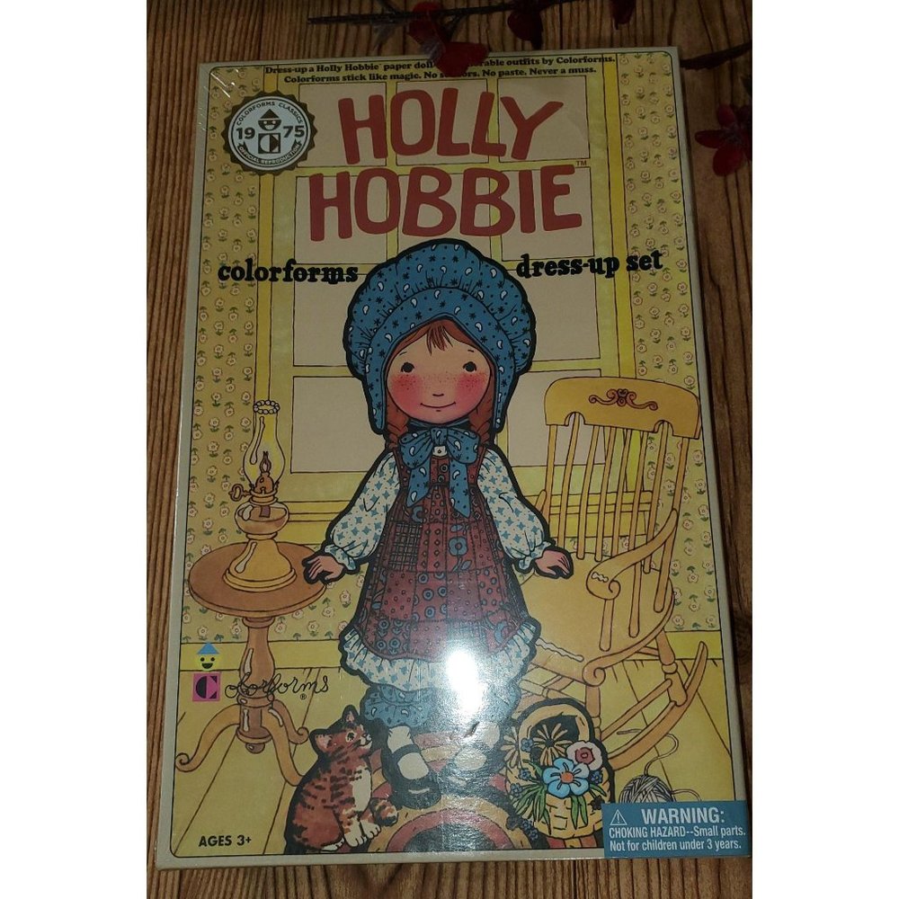 Holly & Robbie Hobby Set With Bonus Colorforms - Picture 4 of 6